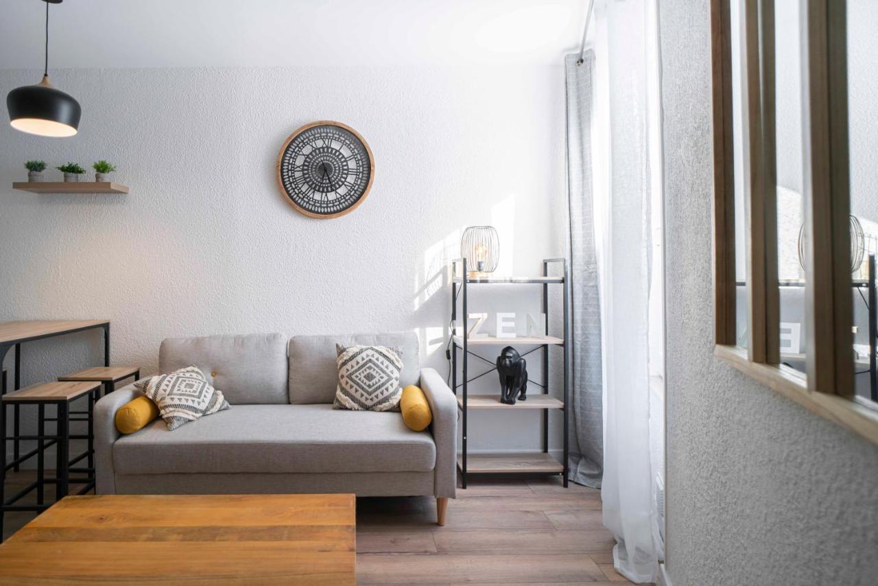 ONLOC - Appart Réveil proche Halles avec parking Pau Esterno foto
